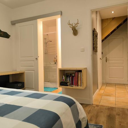 La Frenaie Bed & Breakfast Saint-Cyr-sur-le-Rhone Exterior foto