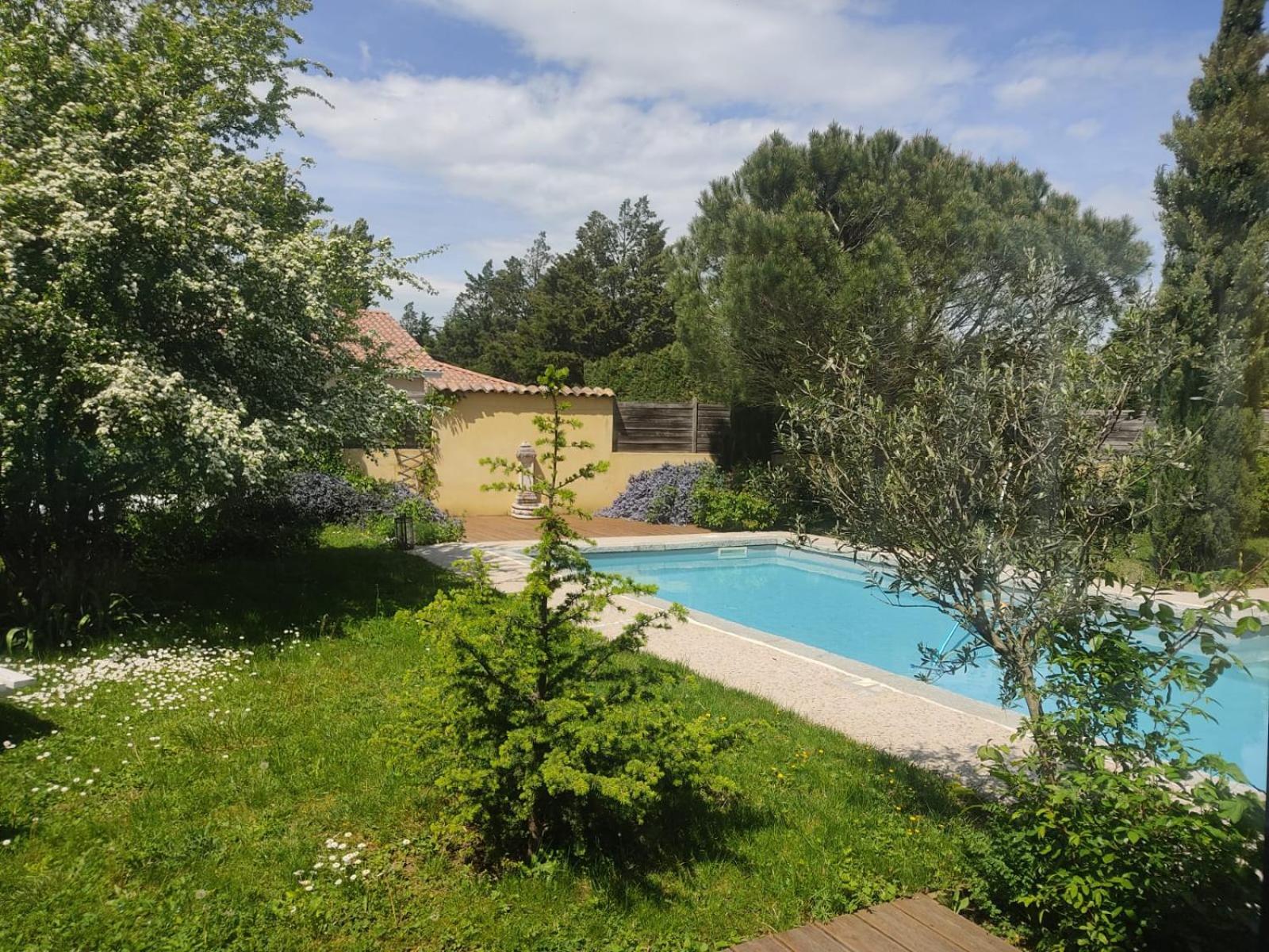 La Frenaie Bed & Breakfast Saint-Cyr-sur-le-Rhone Exterior foto